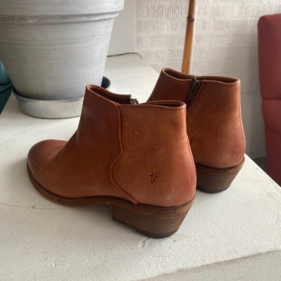 Frye Carson Piping Ankle Booties - Picture 3 of 7